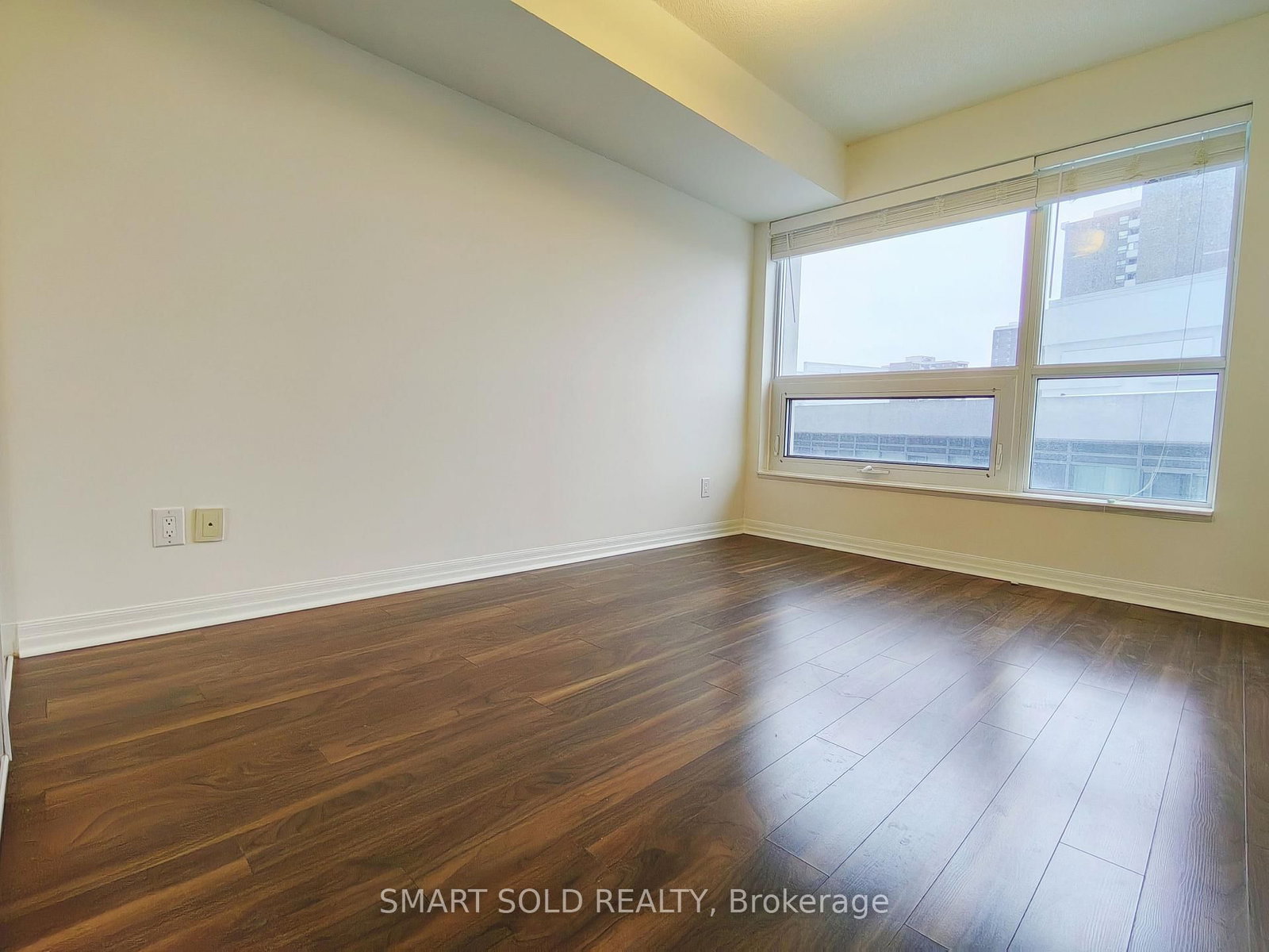 30 Herons Hill Way, Unit 405 - Photo 7