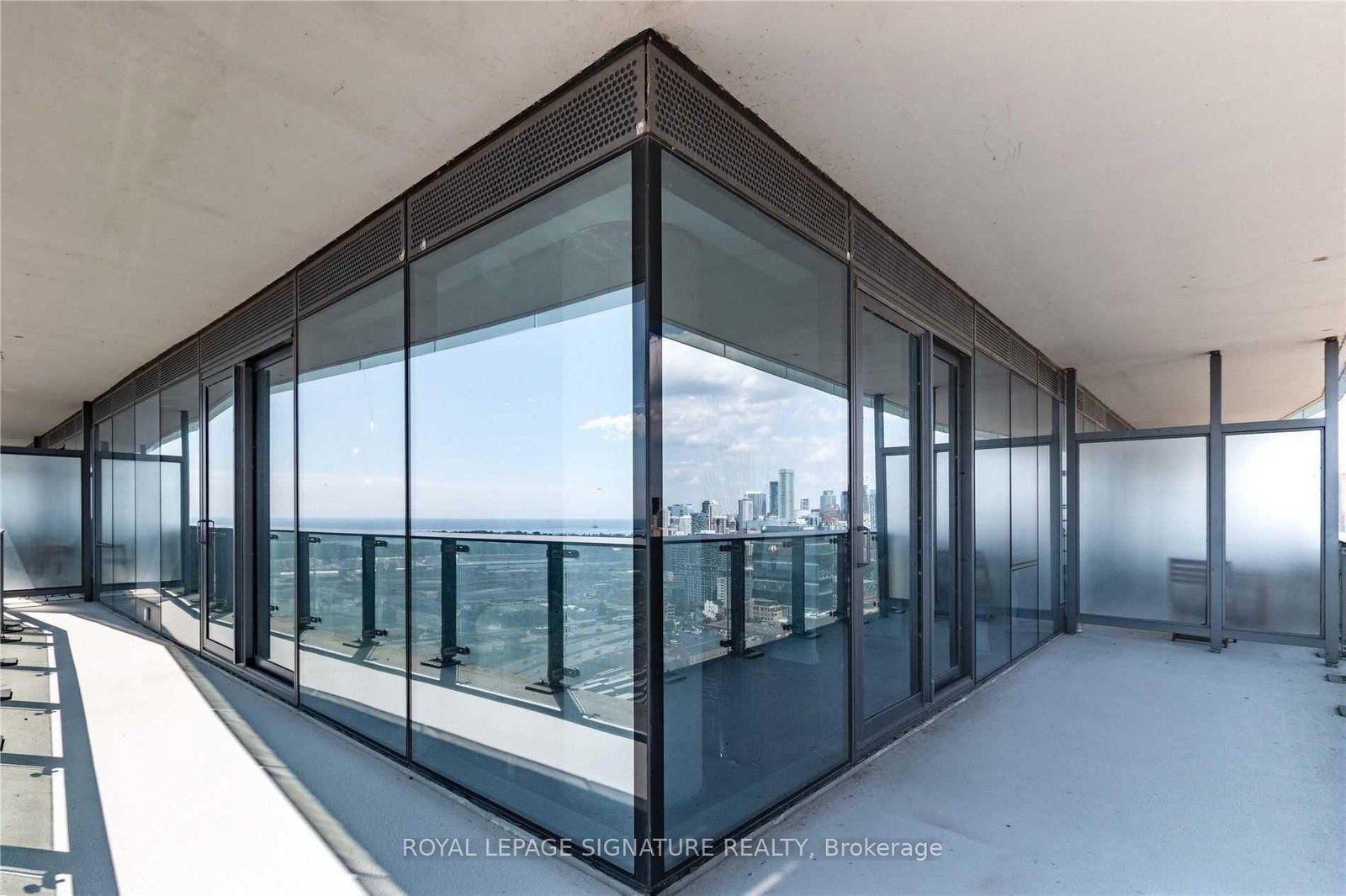 390 Cherry Street, Unit 3204 - Photo 13