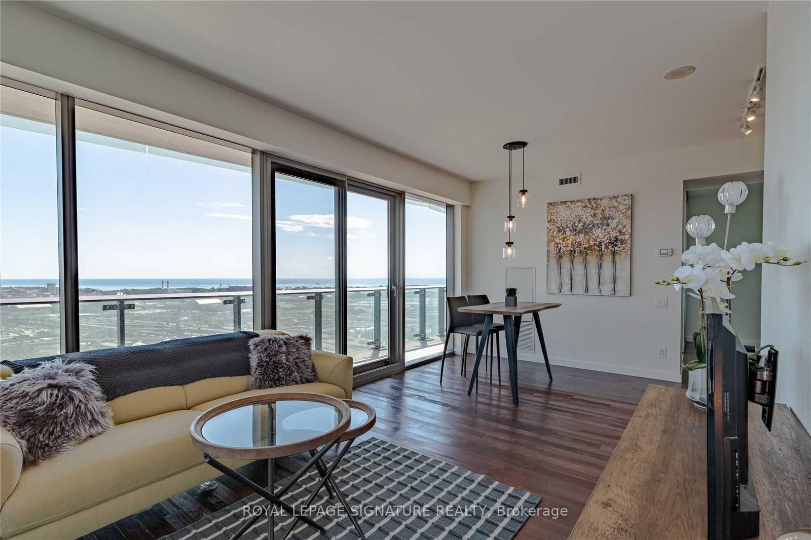 390 Cherry Street, Unit 3204 - Photo 3