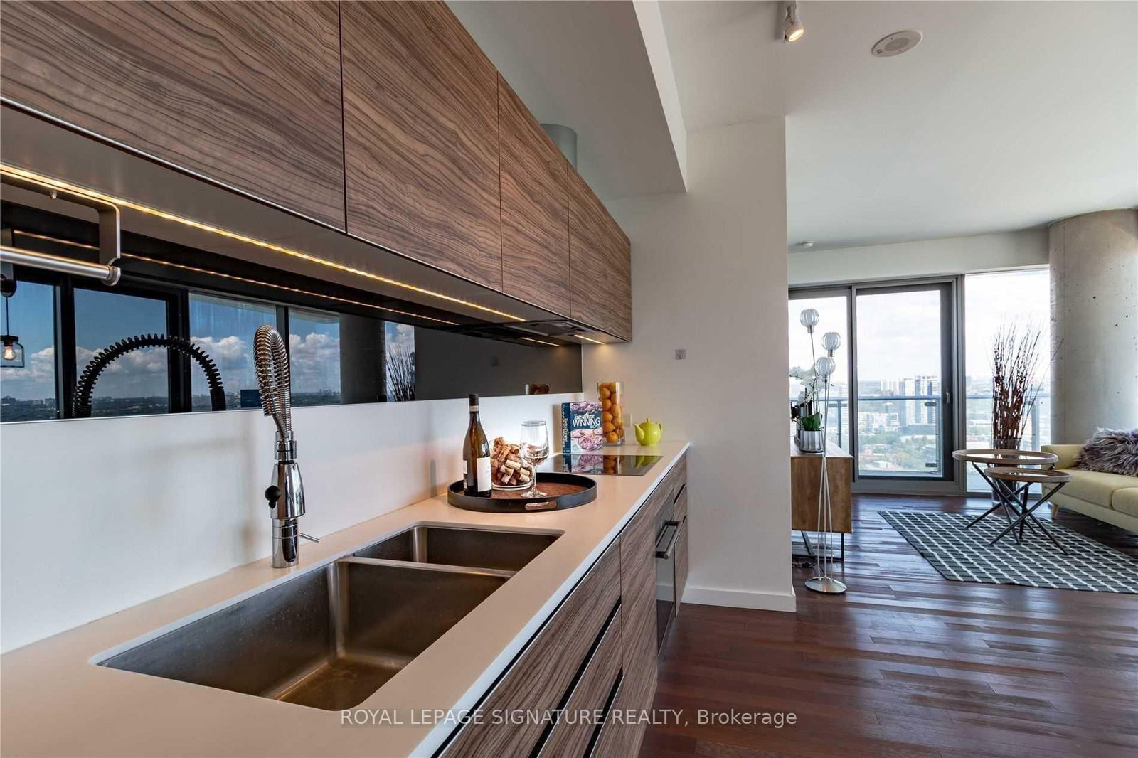 390 Cherry Street, Unit 3204 - Photo 7