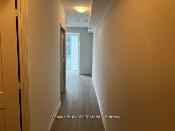28 Widmer Street, Unit 3121 - Photo 2