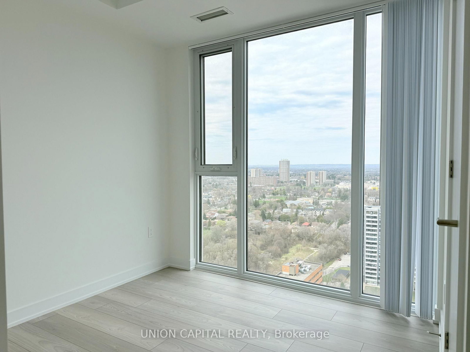 5858 Yonge Street, Unit 2608 - Photo 11