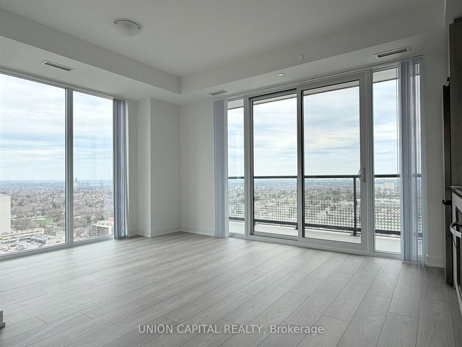 5858 Yonge Street, Unit 2608 - Photo 2