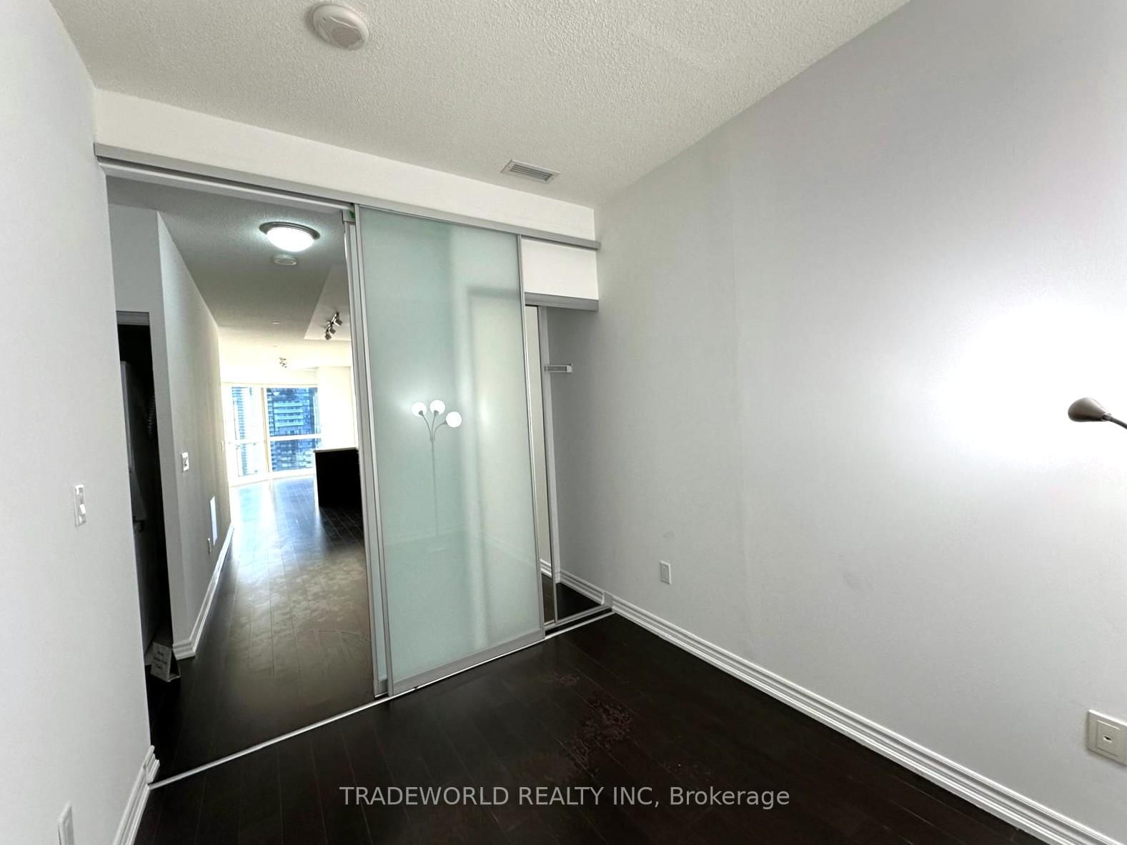 386 Yonge Street, Unit 3616 - Photo 10