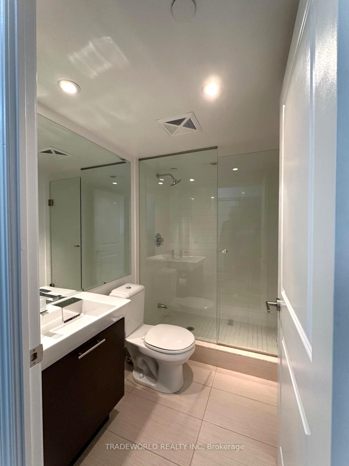 386 Yonge Street, Unit 3616 - Photo 11