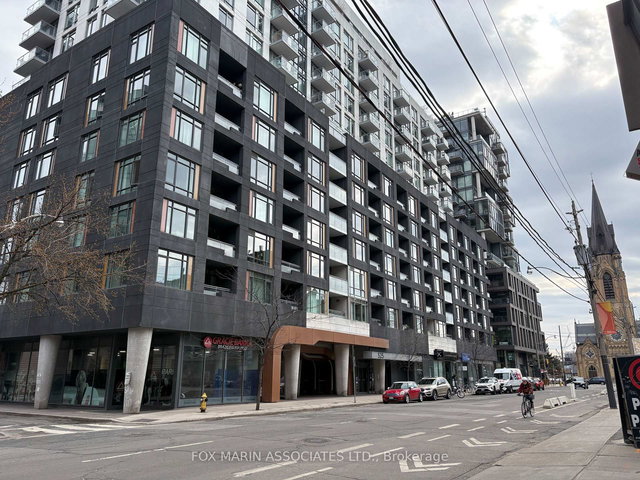 1212 - 525 Adelaide Street W