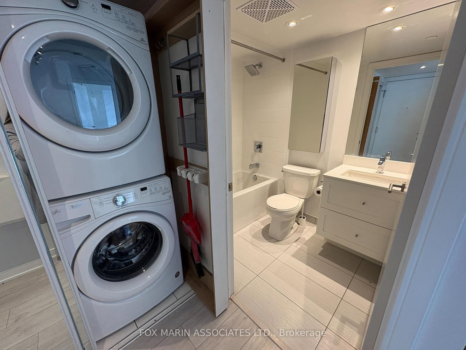 525 Adelaide Street W, Unit 1212 - Photo 16