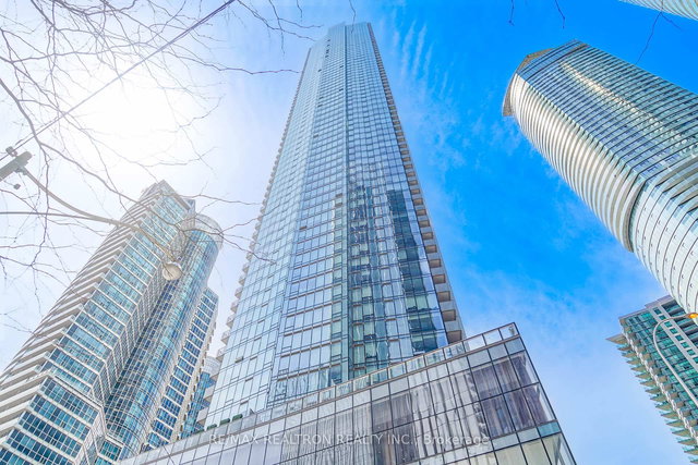 4508 - 10 York Street