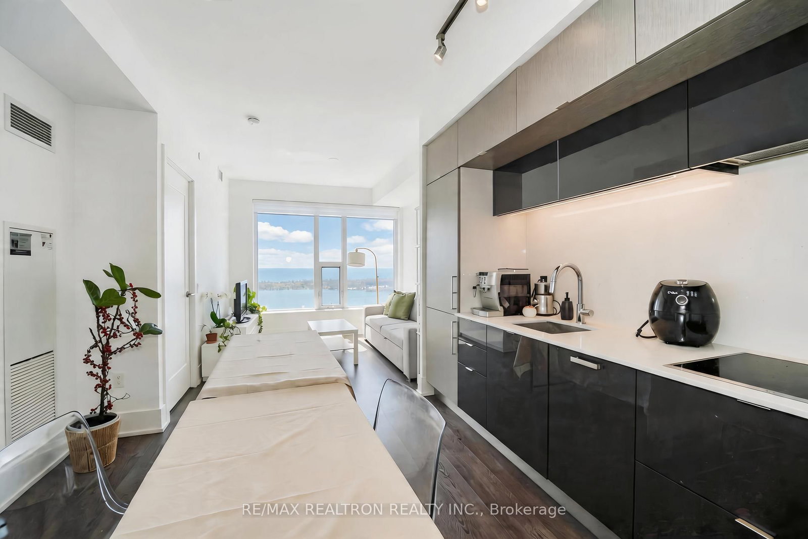 10 York Street, Unit 4508 - Photo 13