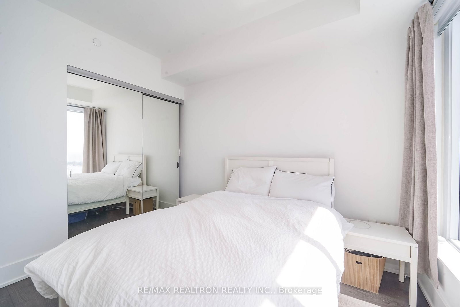 10 York Street, Unit 4508 - Photo 20