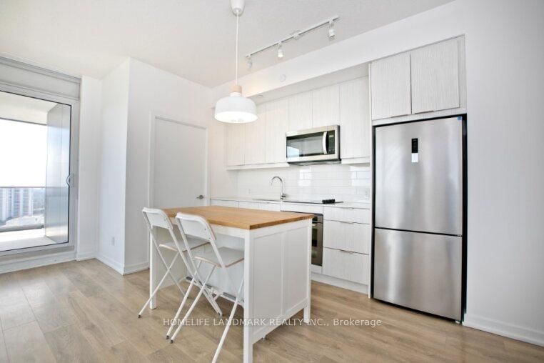 32 Forest Manor Road, Unit 2108 - Photo 7