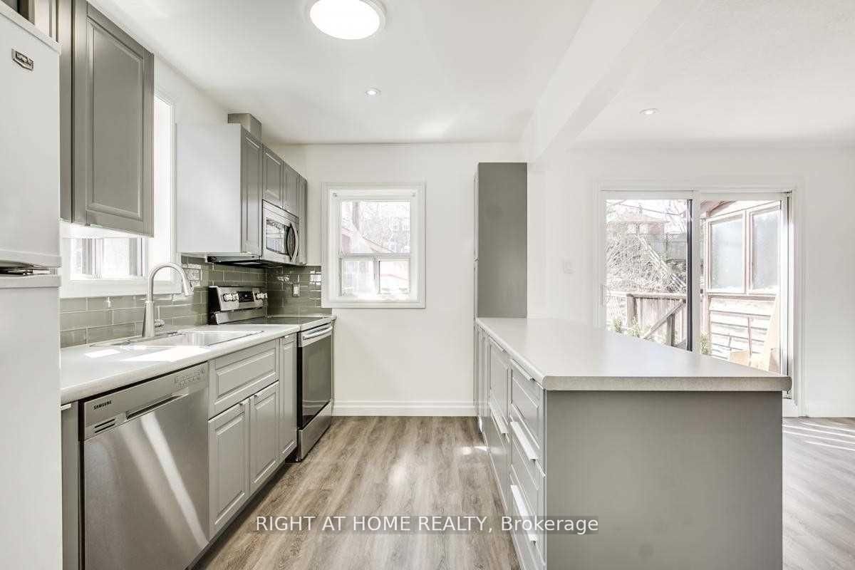 1738 Bayview Avenue - Photo 7