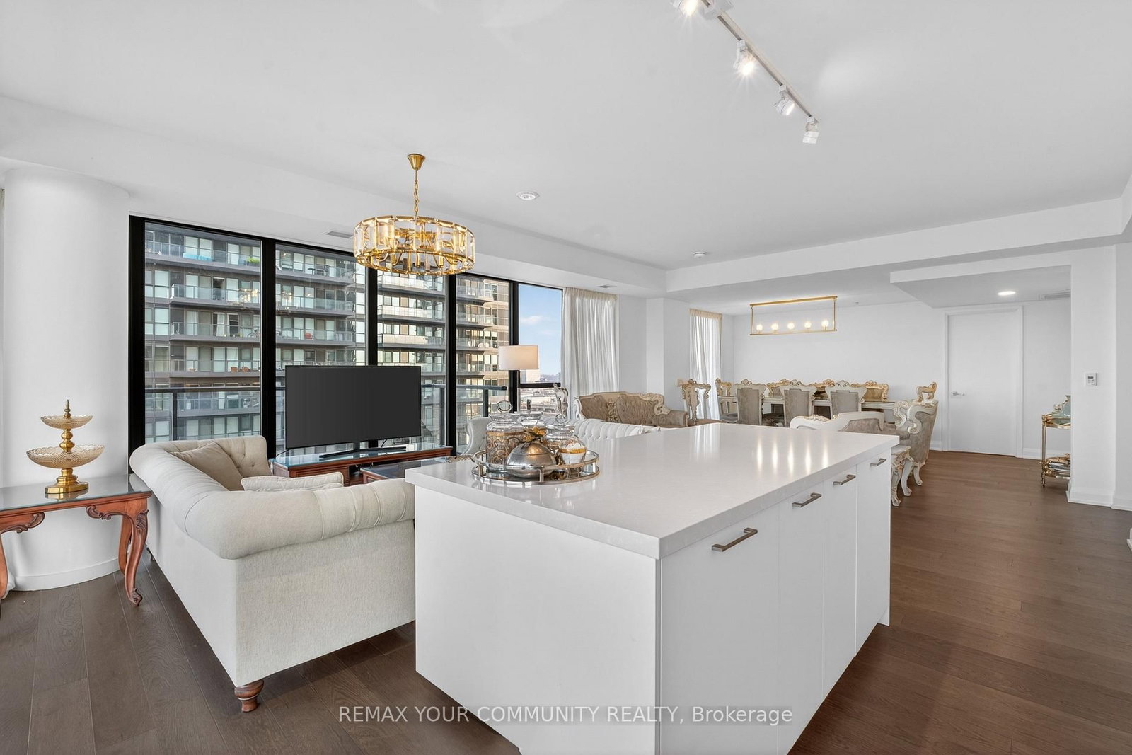 33 Frederick Todd Way, Unit 1305 - Photo 10