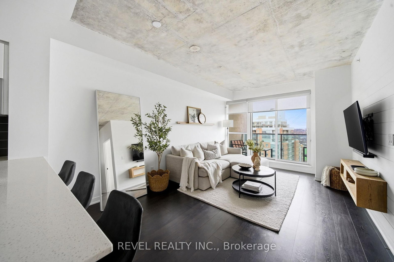 150 East Liberty Street, Unit 2701 - Photo 10