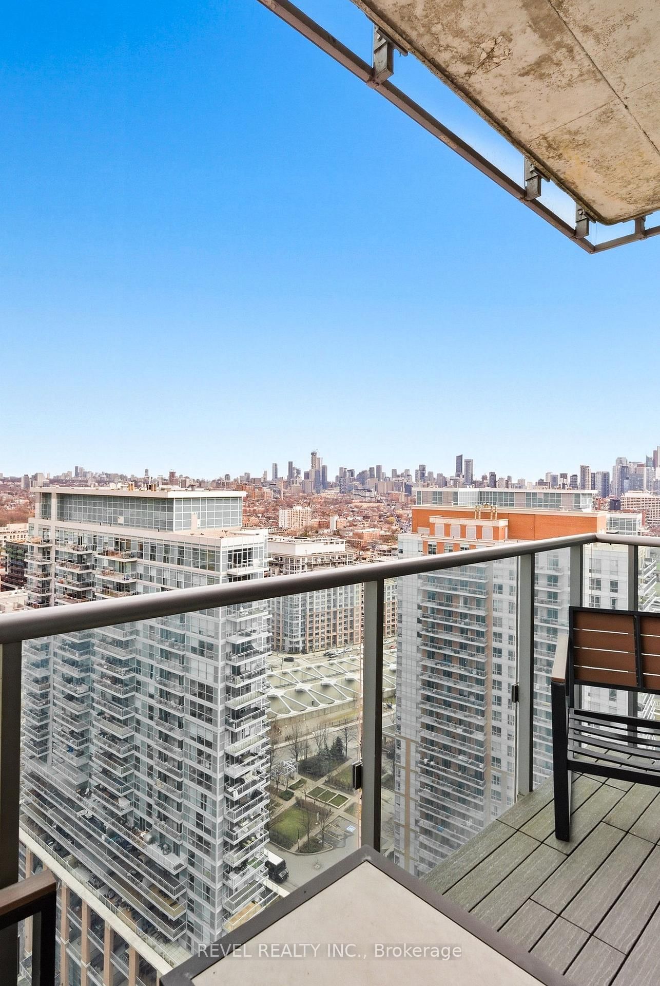 150 East Liberty Street, Unit 2701 - Photo 36