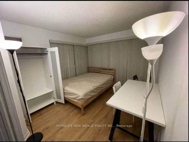 909 Bay Street, Unit 407 - Photo 7