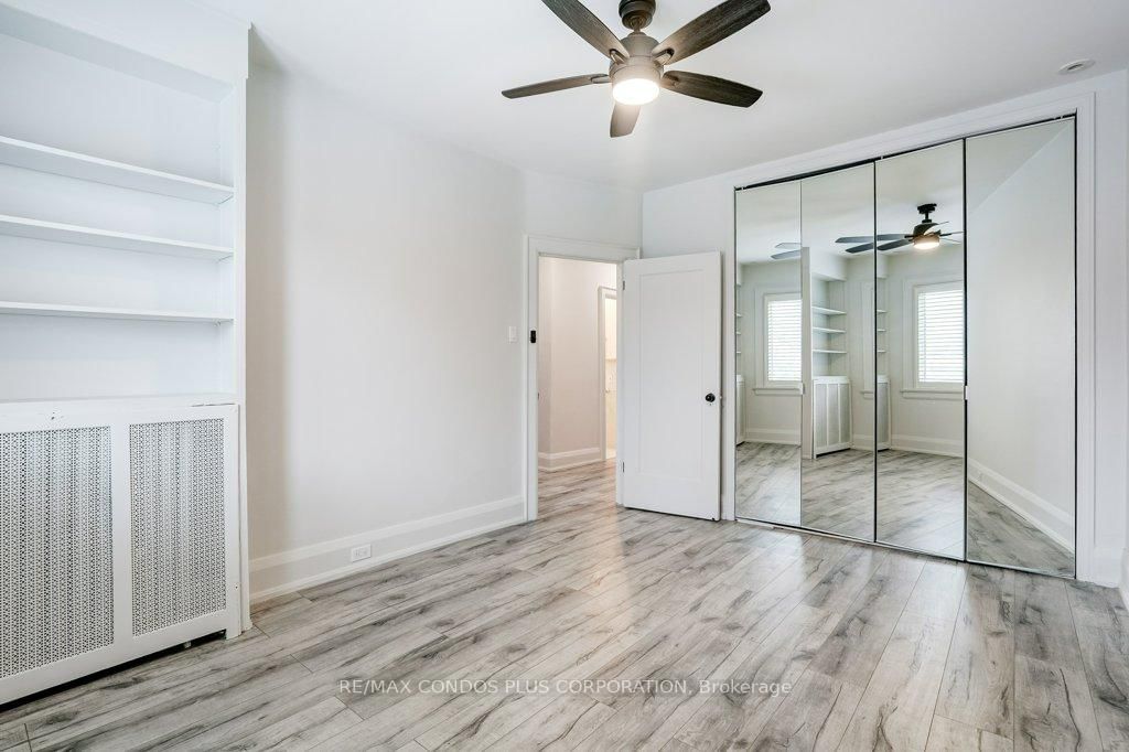 123 Colin Avenue E - Photo 16