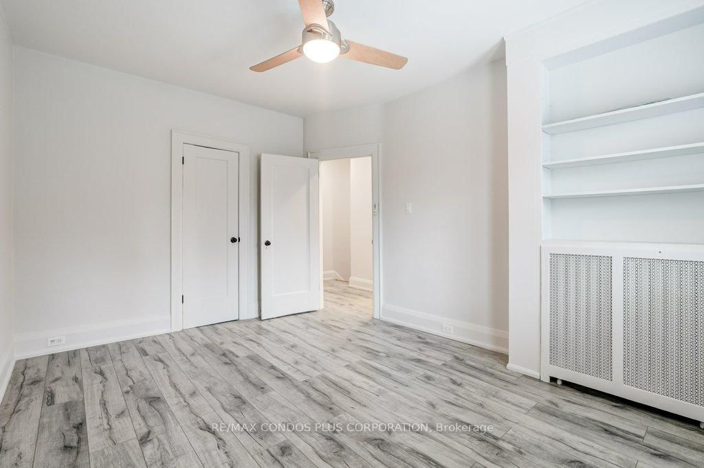 123 Colin Avenue E - Photo 17