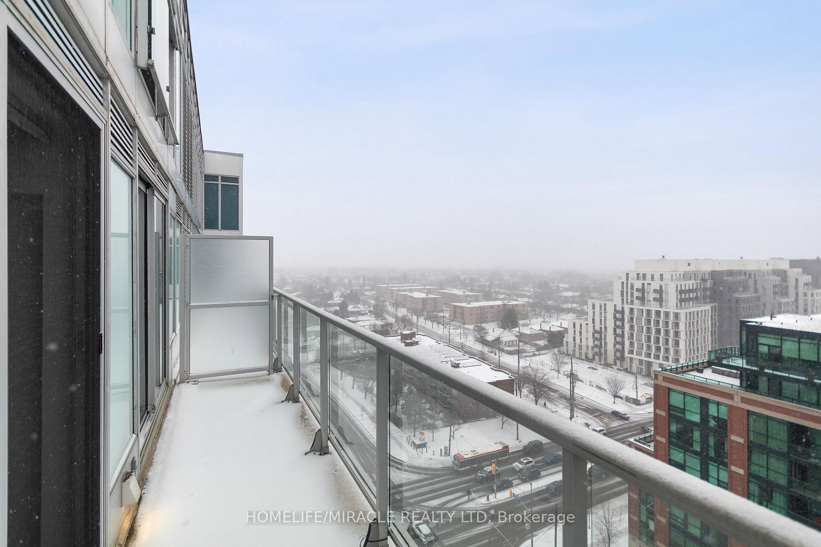 555 Wilson Avenue W, Unit PH1402 - Photo 16