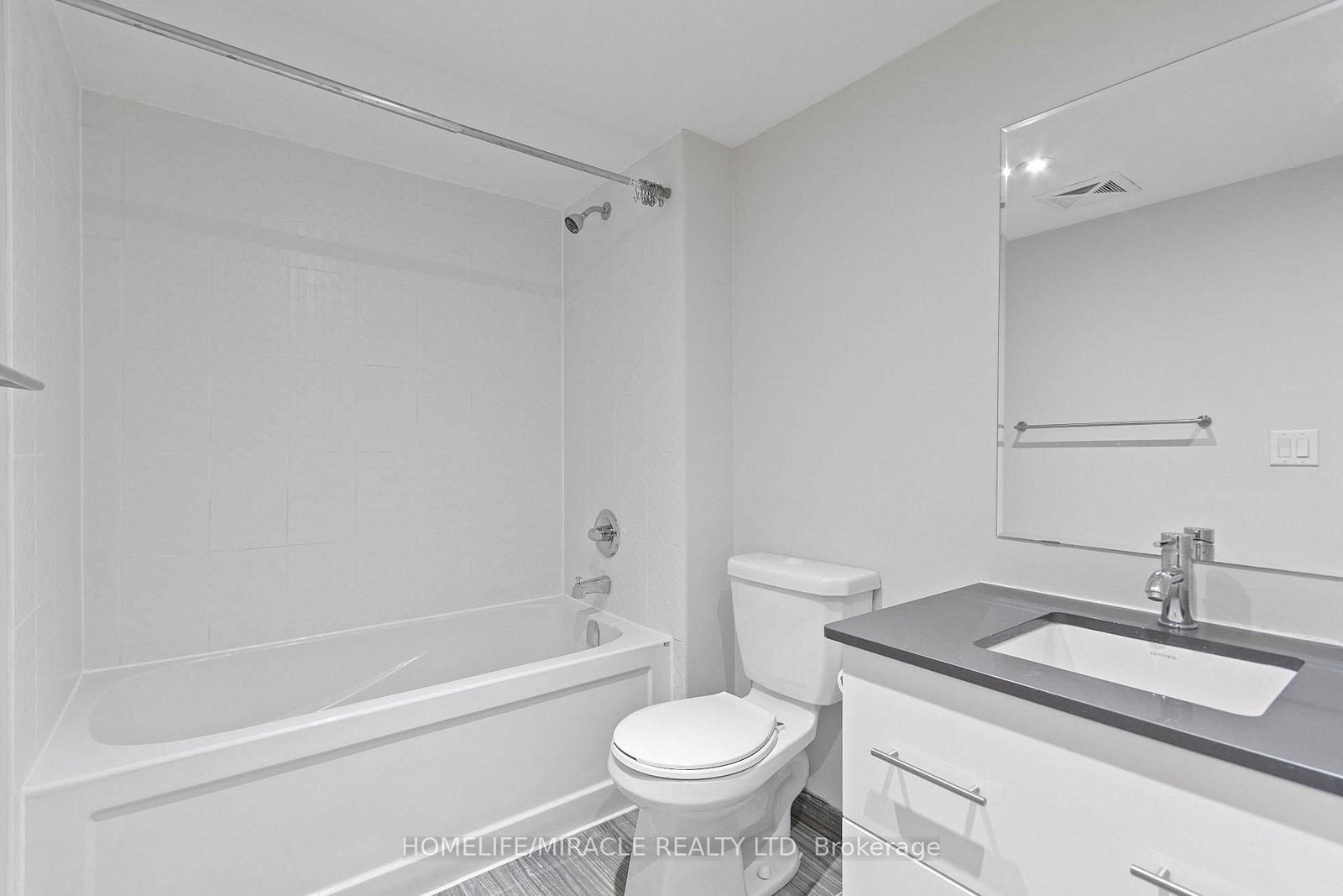 555 Wilson Avenue W, Unit PH1402 - Photo 19