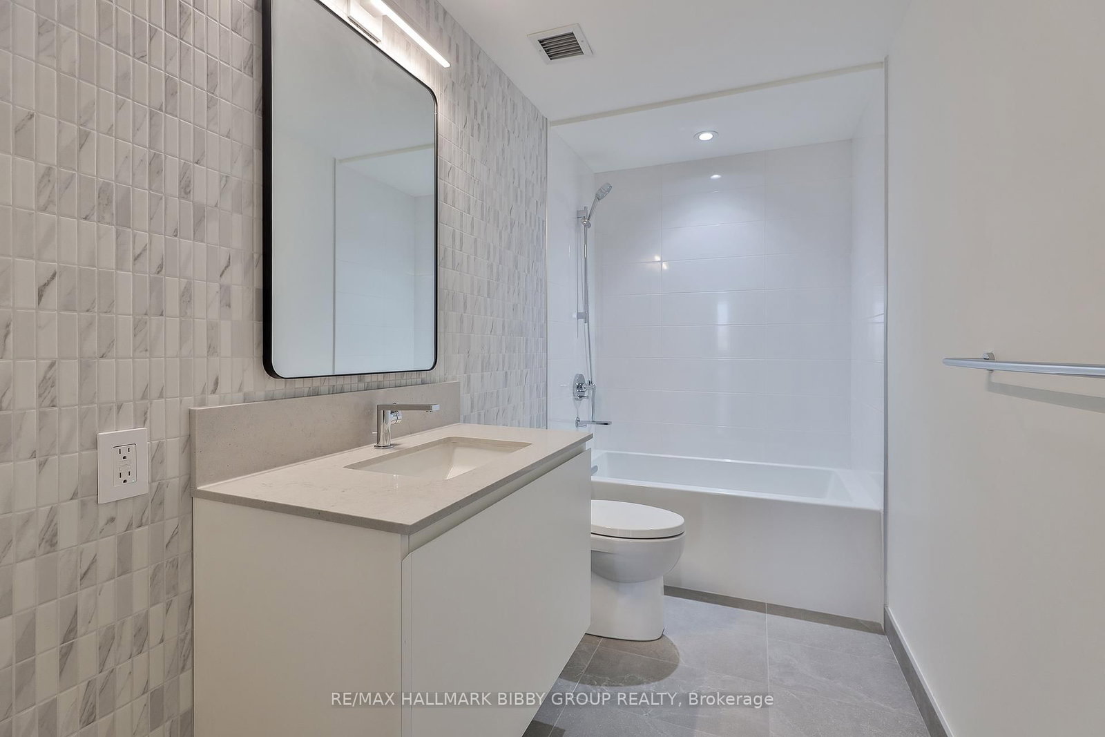 1414 Bayview Avenue, Unit 310 - Photo 38