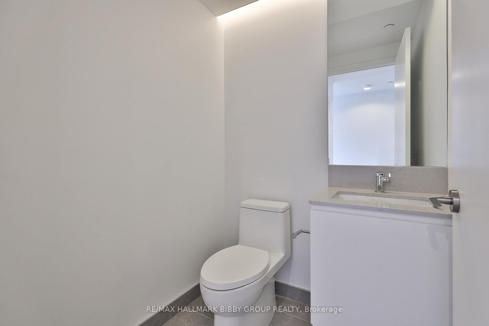 1414 Bayview Avenue, Unit 310 - Photo 40
