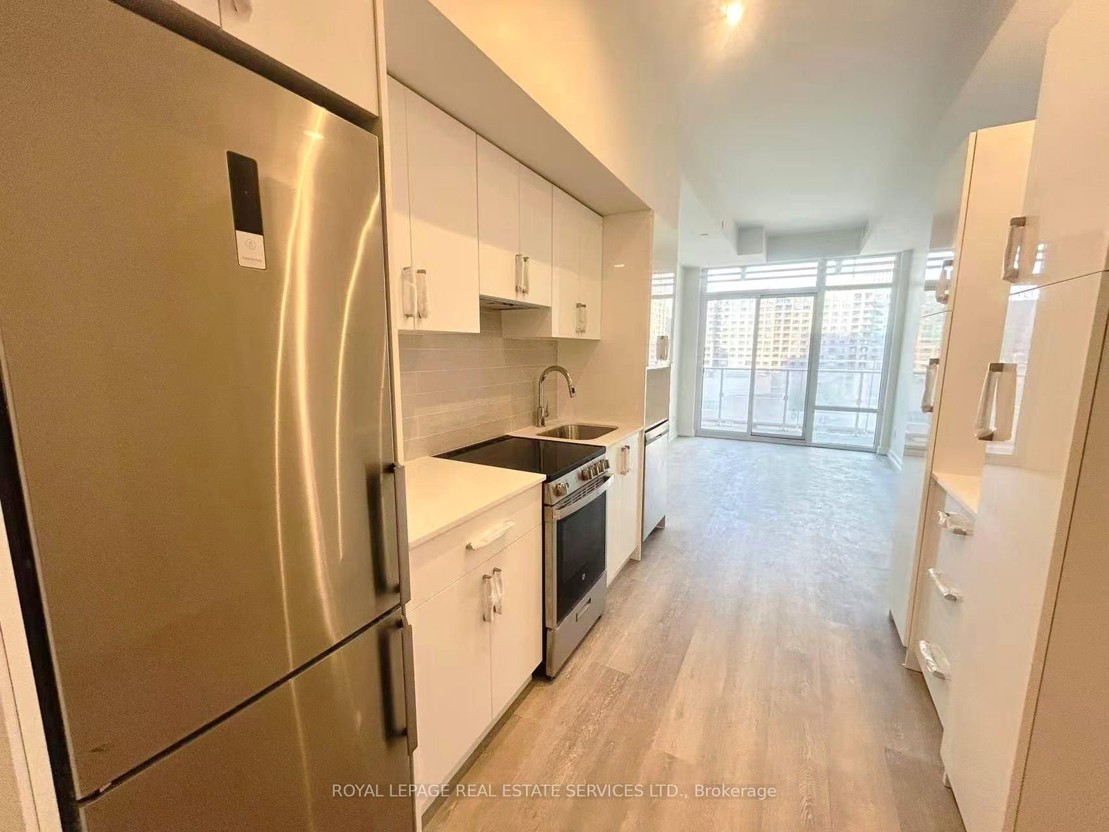 18 Maitland Terrace, Unit 705 - Photo 6