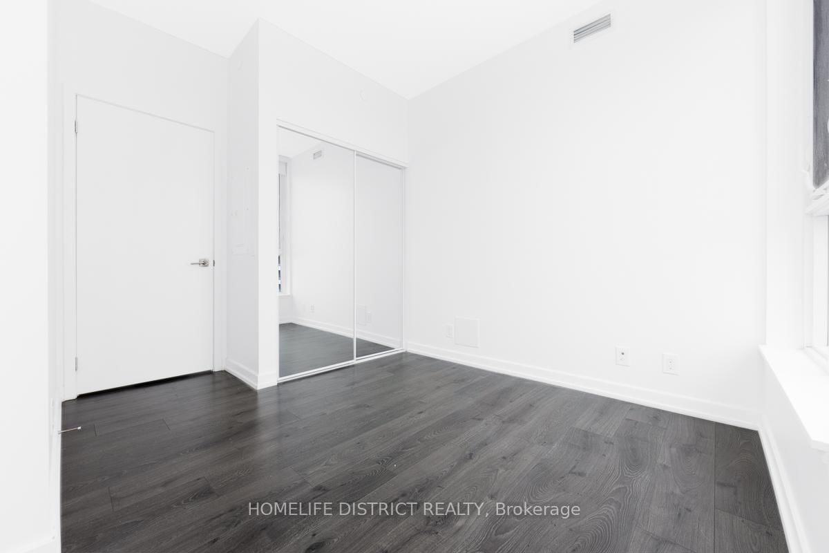 20 Tubman Avenue, Unit 2003 - Photo 16