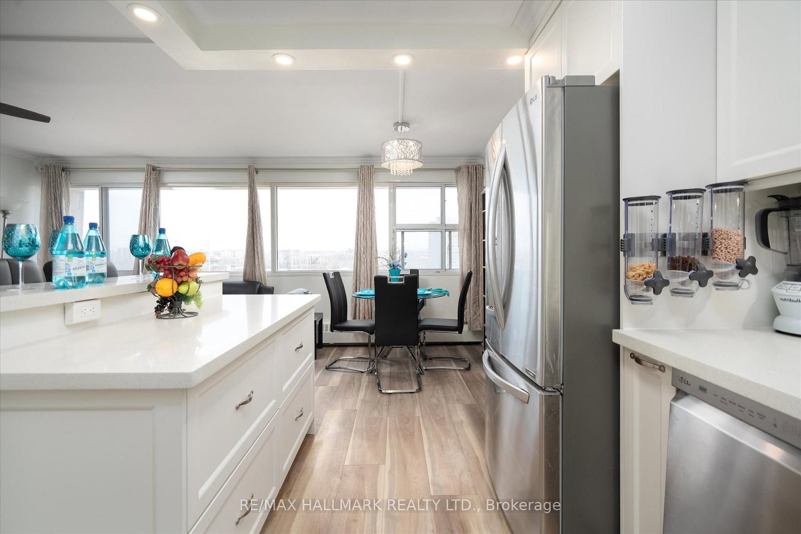 725 Don Mills Road, Unit 1101 - Photo 12