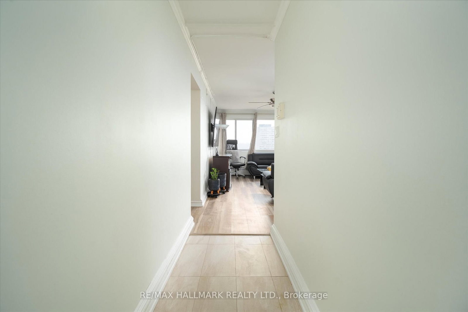 725 Don Mills Road, Unit 1101 - Photo 6