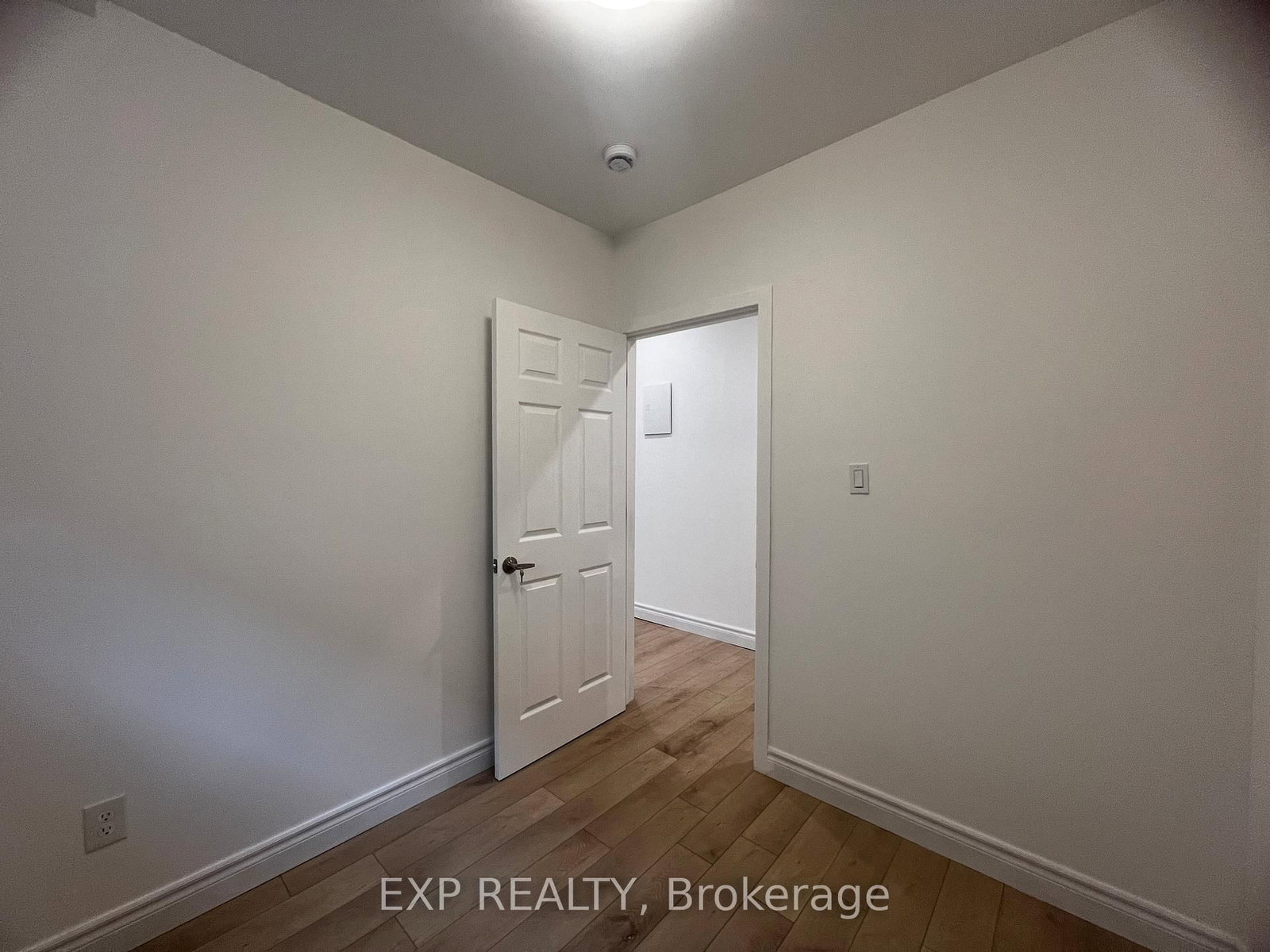 804A St Clair Avenue W, Unit 102 - Photo 12