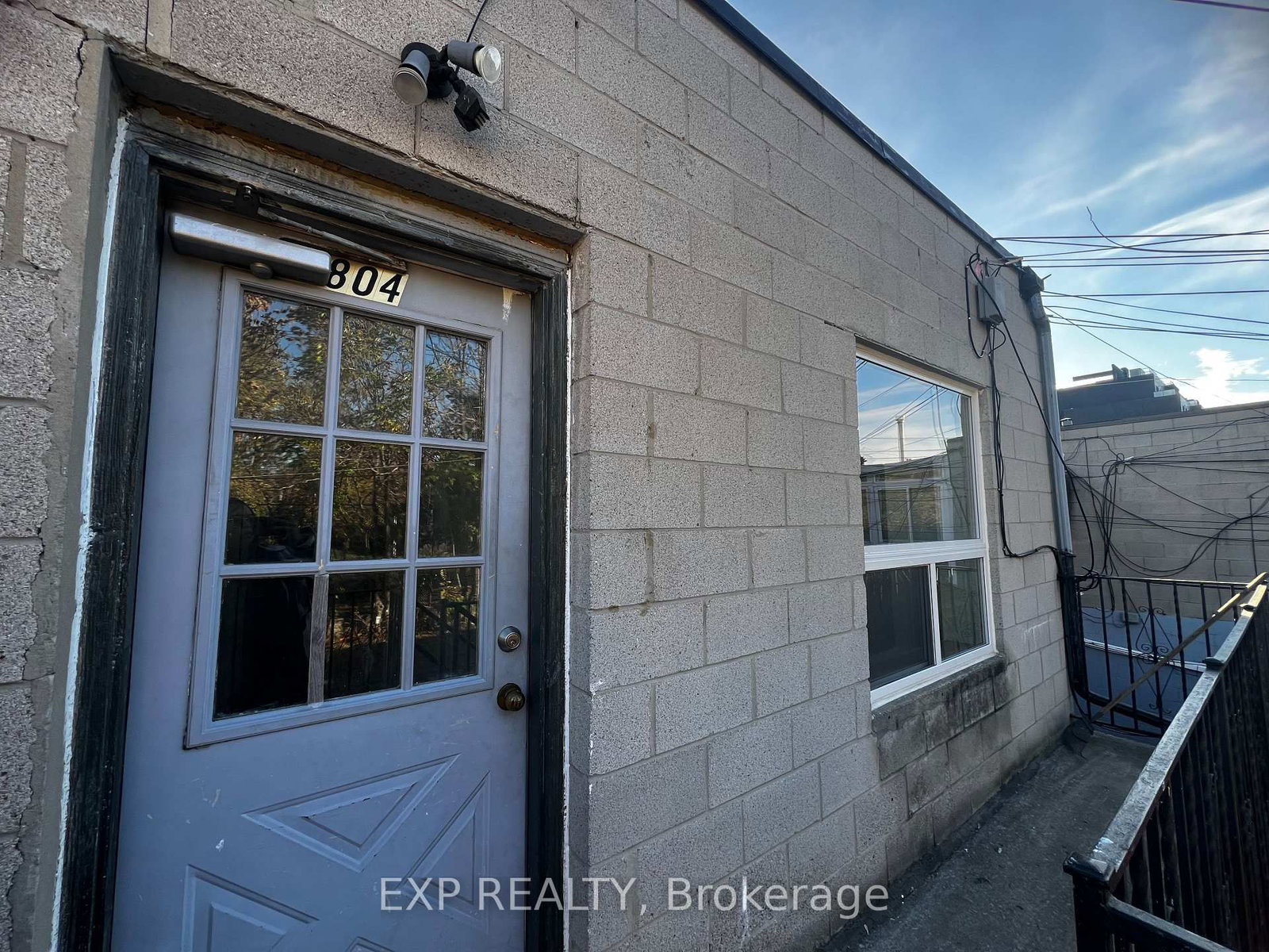 804A St Clair Avenue W, Unit 102 - Photo 16