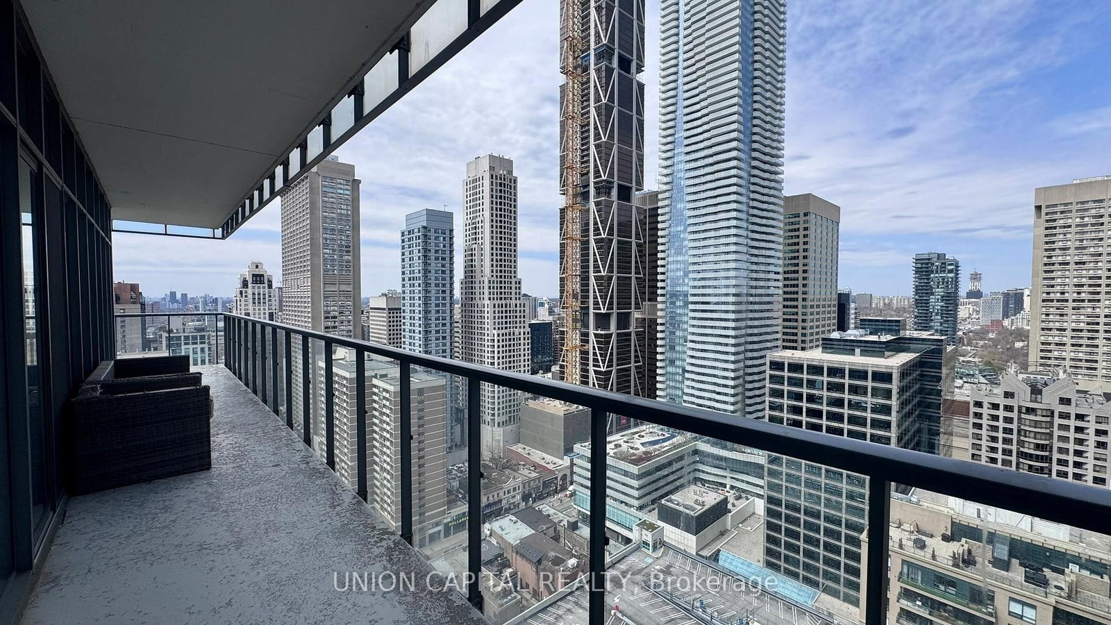 33 Charles Street E, Unit 2807 - Photo 13