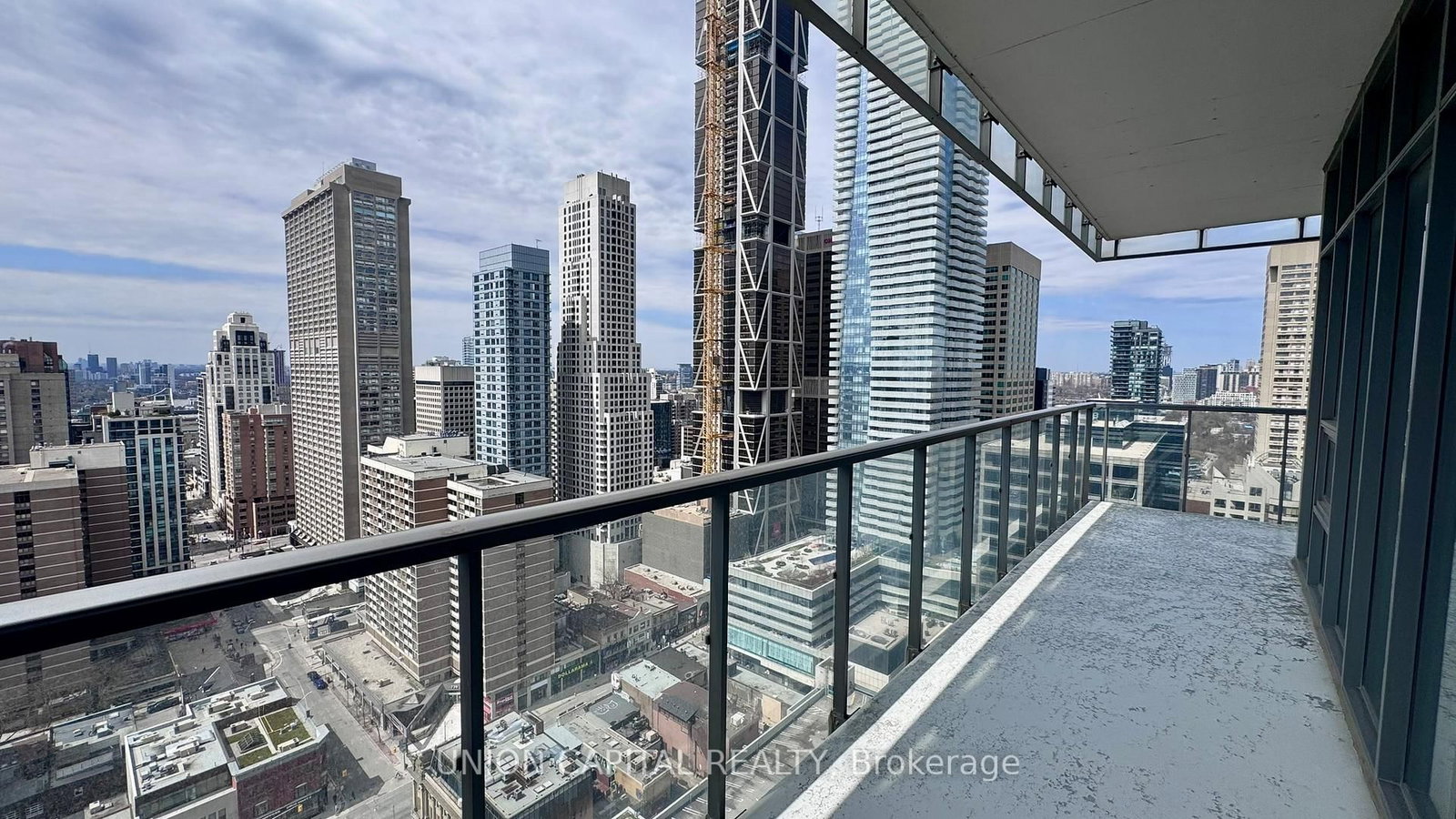 33 Charles Street E, Unit 2807 - Photo 14