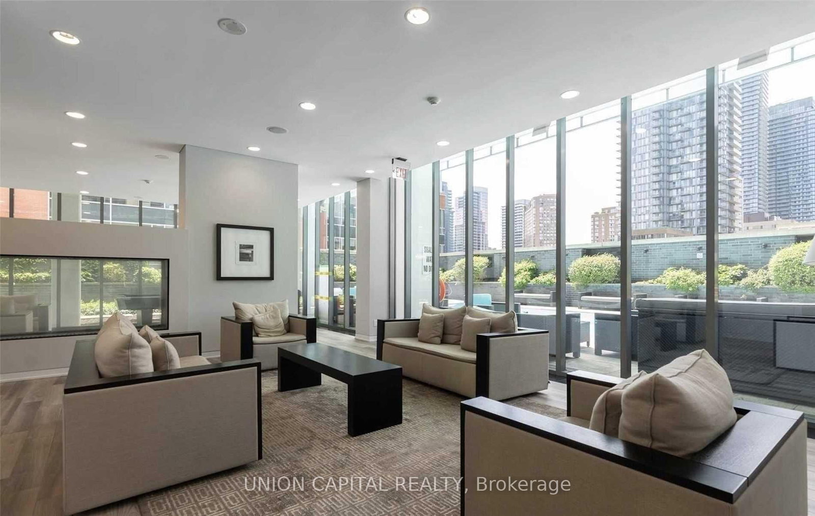 33 Charles Street E, Unit 2807 - Photo 22