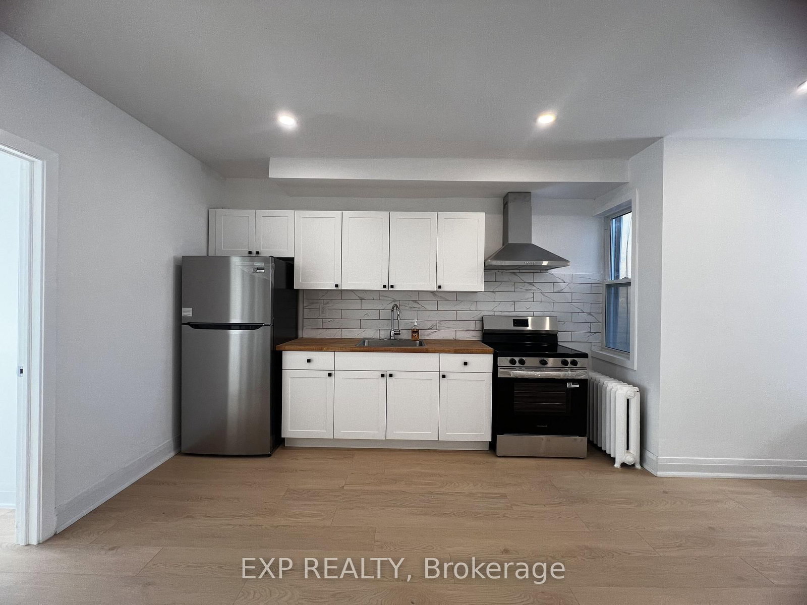 804A St Clair Avenue W, Unit 101