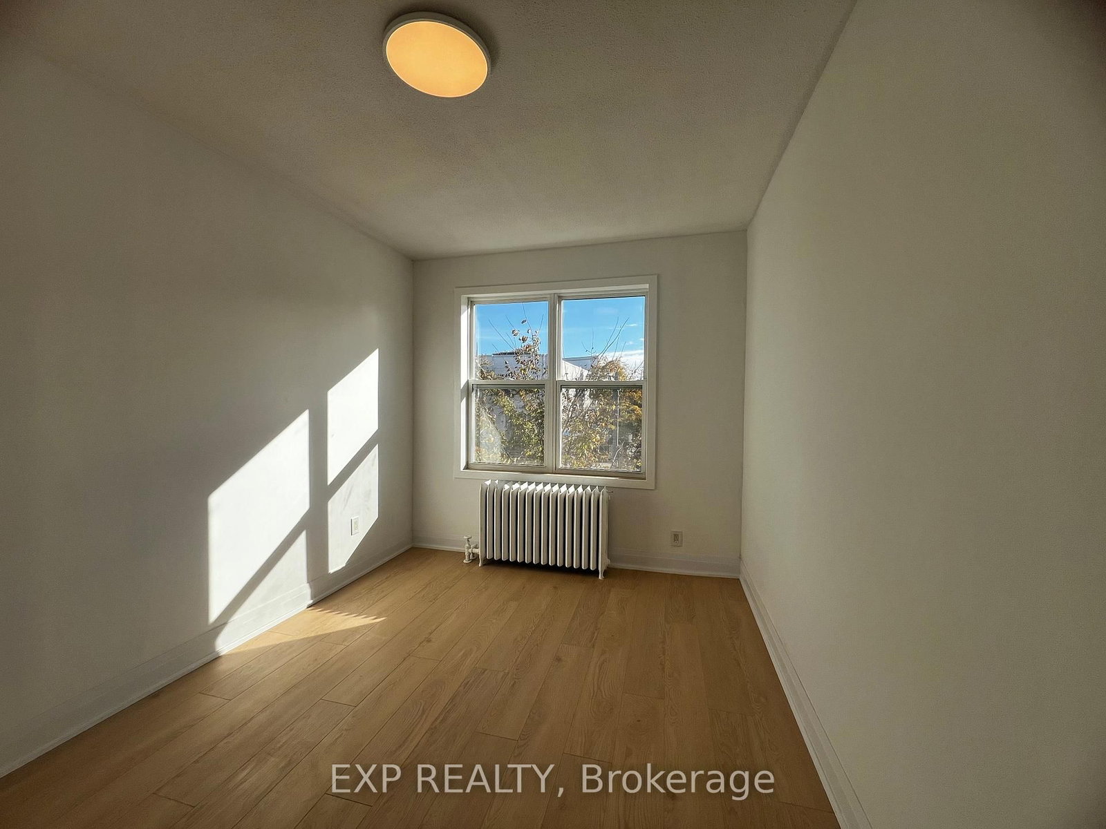 804A St Clair Avenue W, Unit 101 - Photo 7