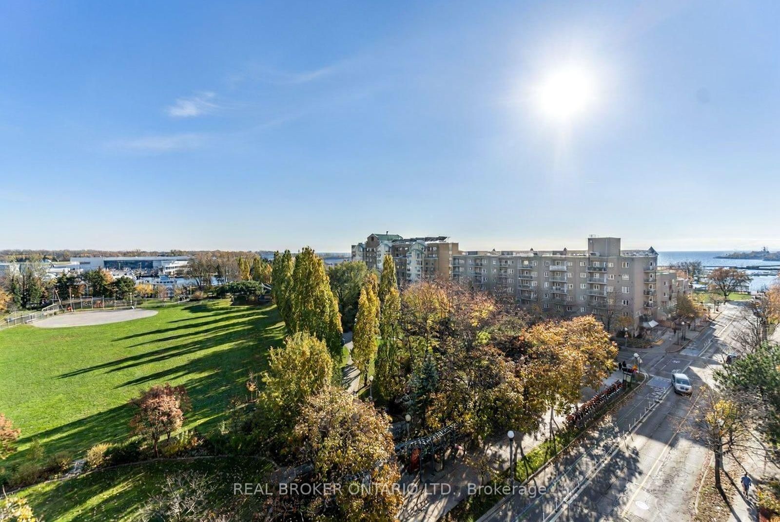 650 Queens Quay W, Unit 915 - Photo 24