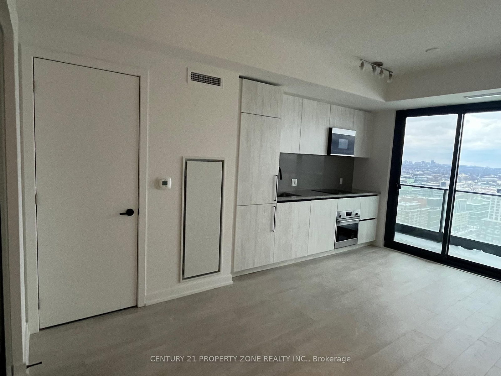 35 Parliament Street, Unit 2613 - Photo 4