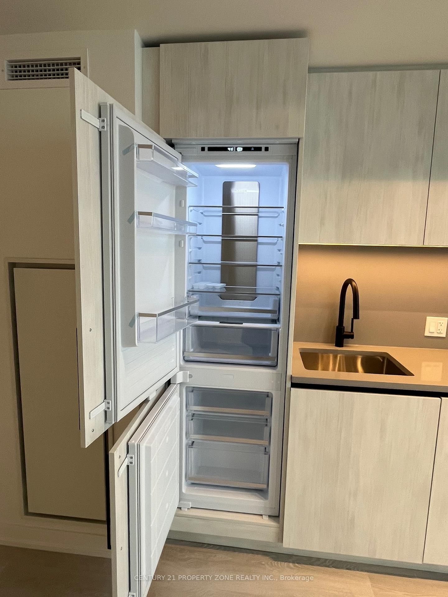 35 Parliament Street, Unit 2613 - Photo 5