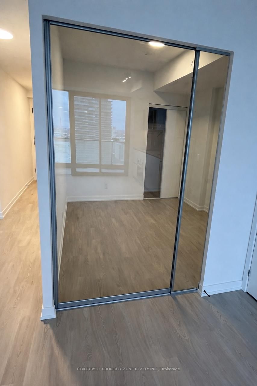 35 Parliament Street, Unit 2613 - Photo 8