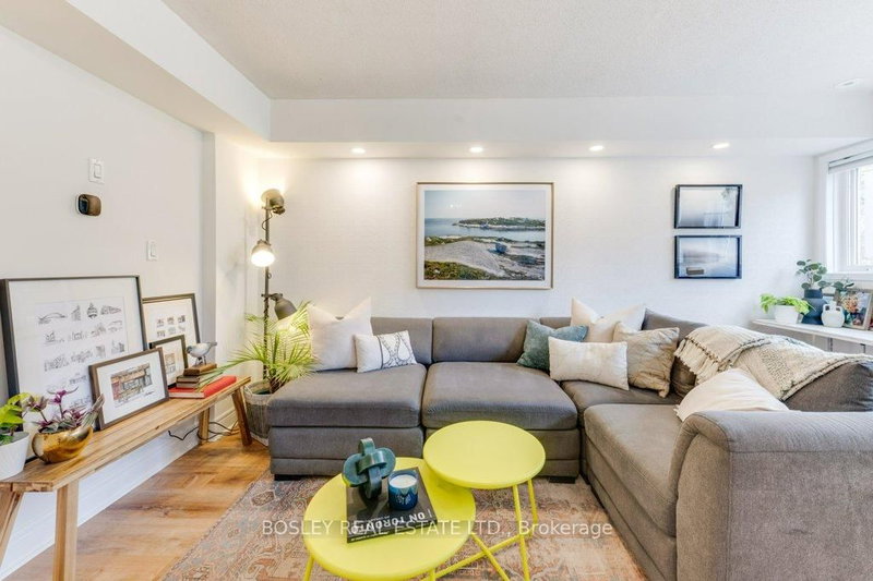 142 - 30 Merchant Lane, Toronto, M6P 4J6 | Image 3