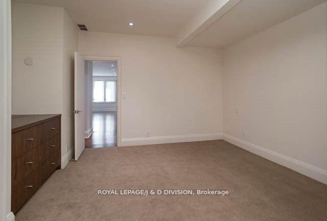 85 Admiral Road, Unit 202 - Photo 8