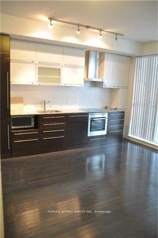 770 Bay Street, Unit 1409 - Photo 9