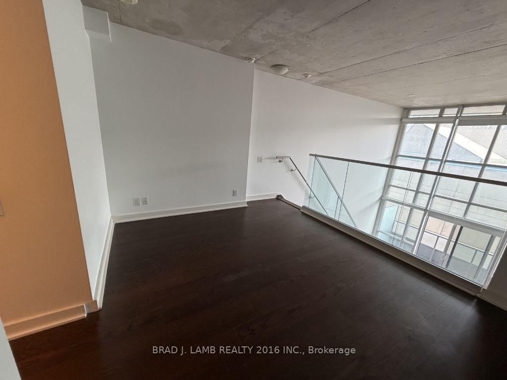 5 Hanna Avenue, Unit 328 - Photo 16