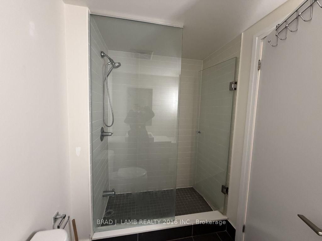 5 Hanna Avenue, Unit 328 - Photo 20