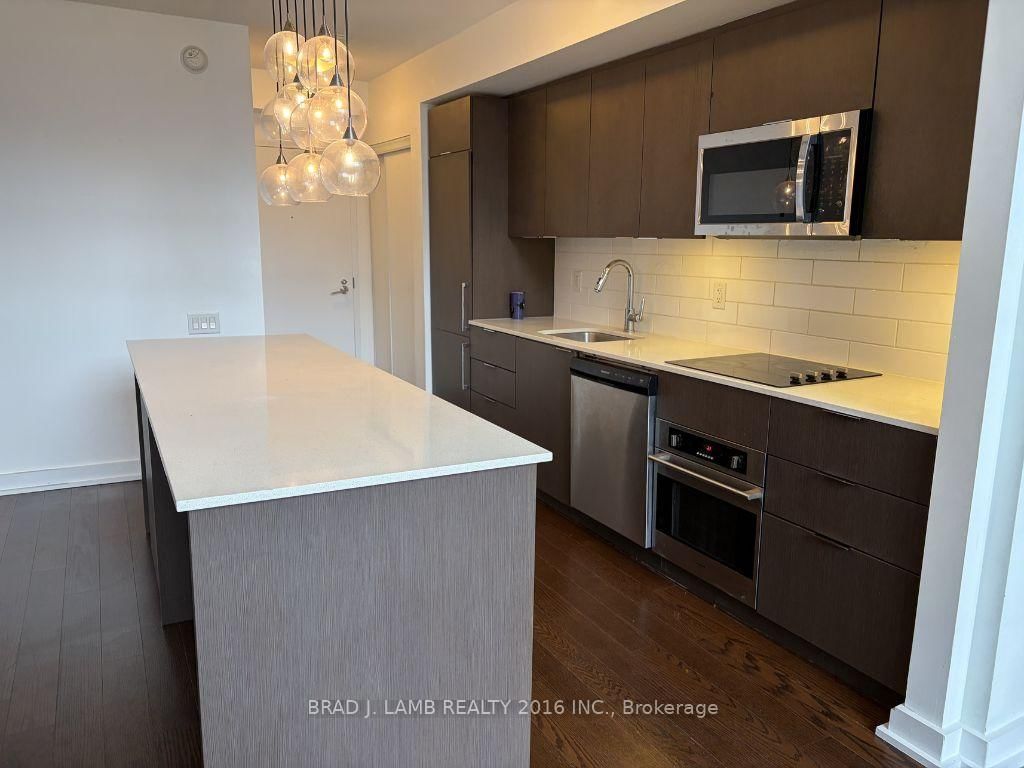 5 Hanna Avenue, Unit 328 - Photo 6