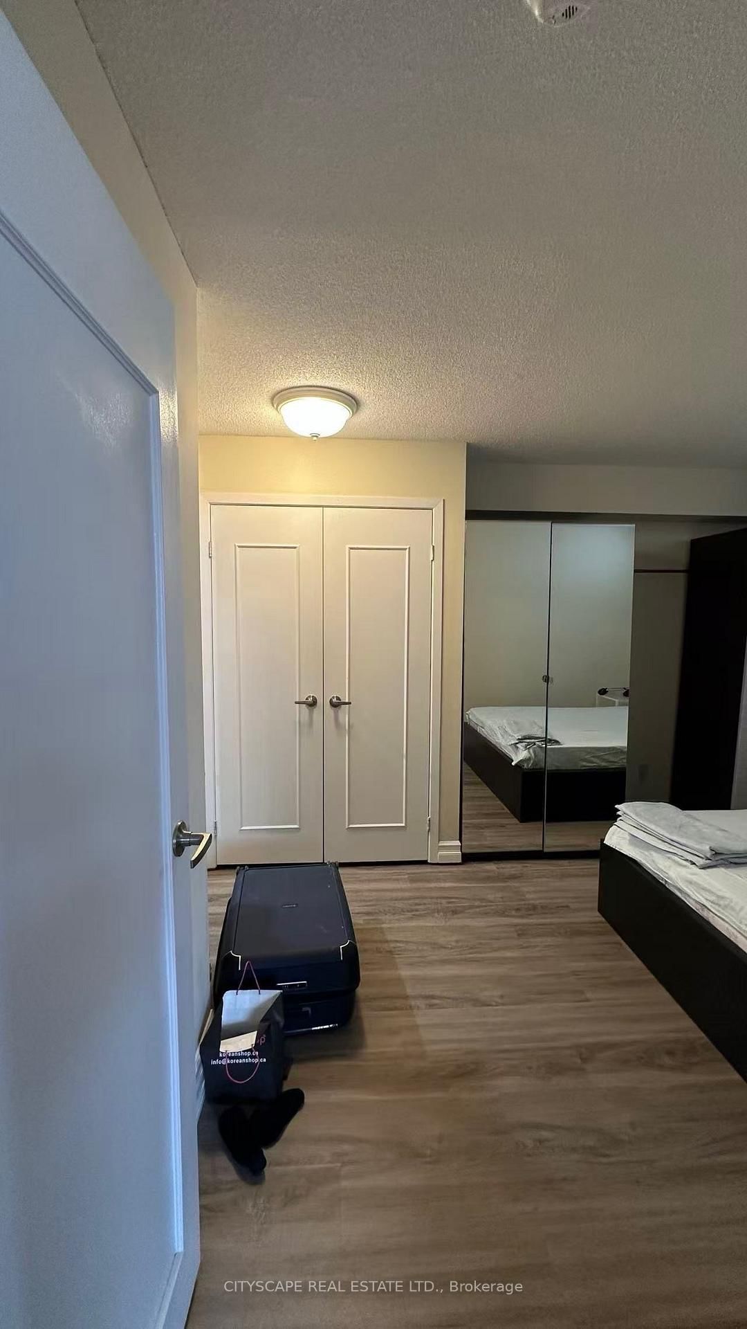 633 Bay Street, Unit 2011 - Photo 4