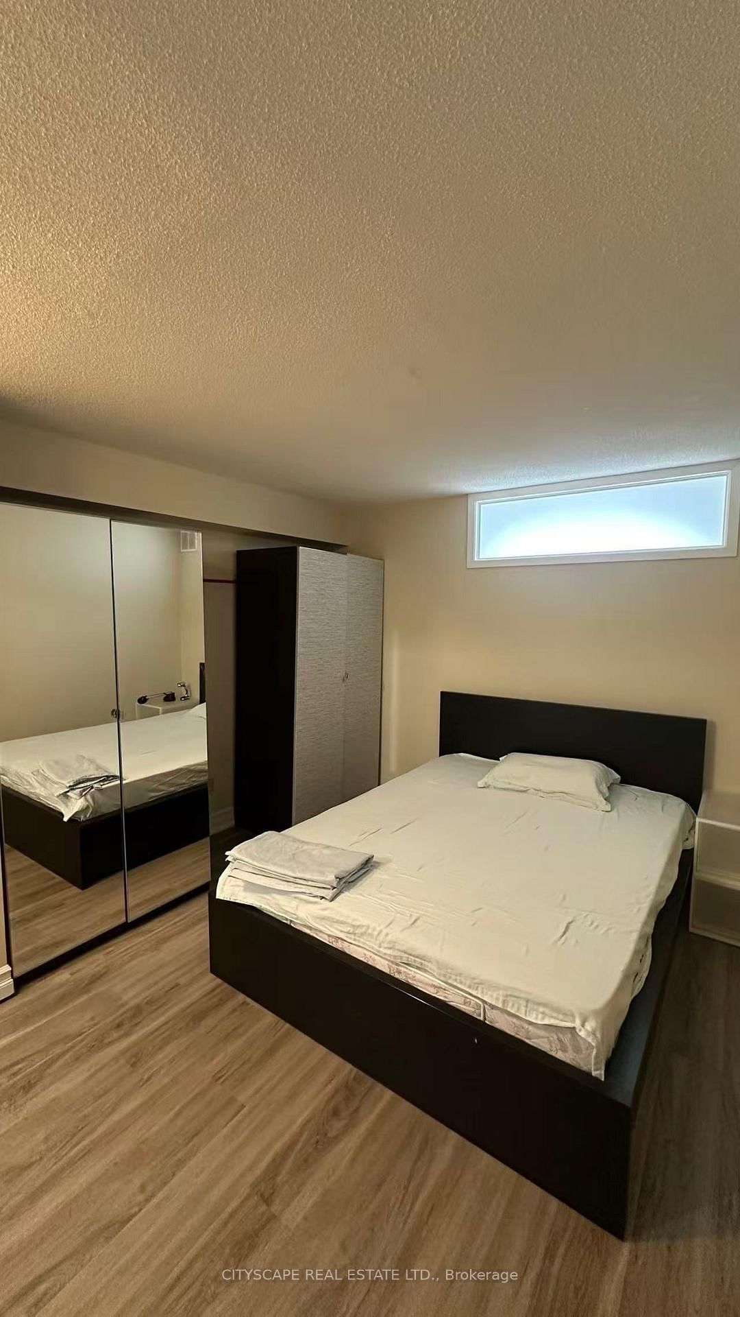 633 Bay Street, Unit 2011 - Photo 7