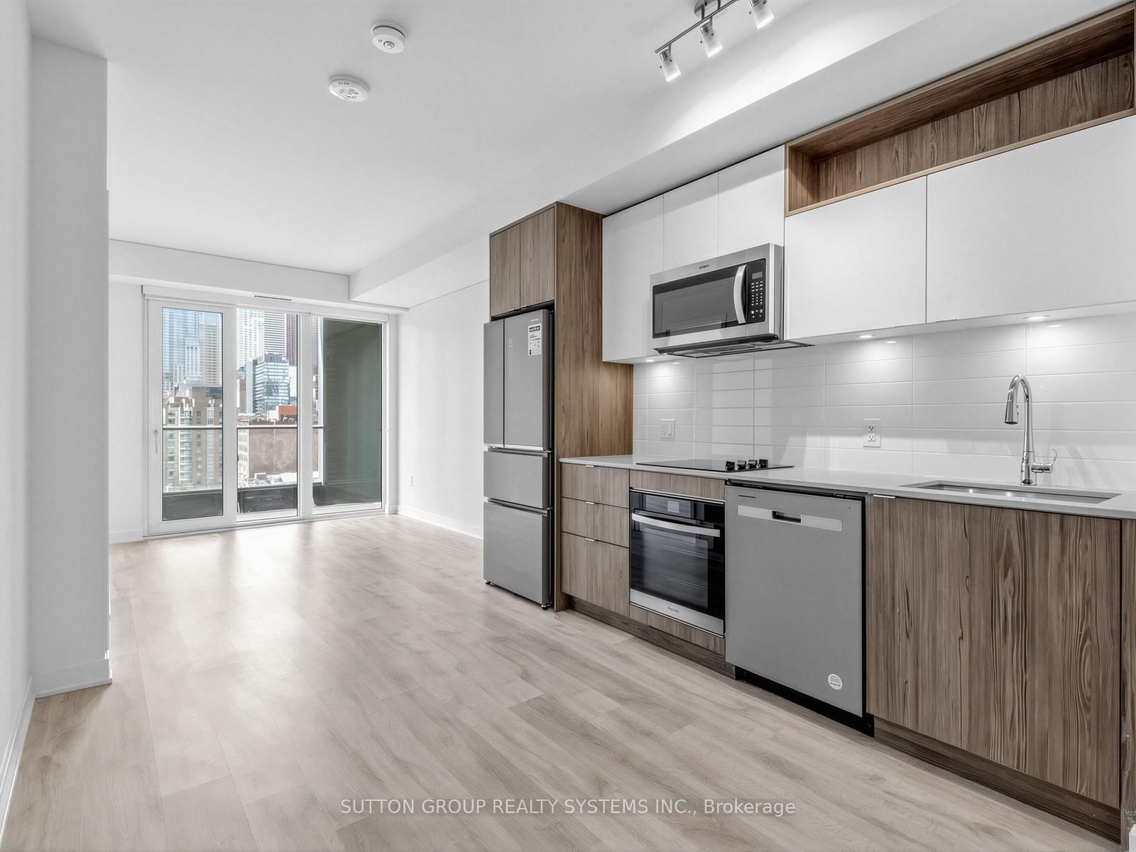 135 Lower Sherbourne Street, Unit 962 W - Photo 2